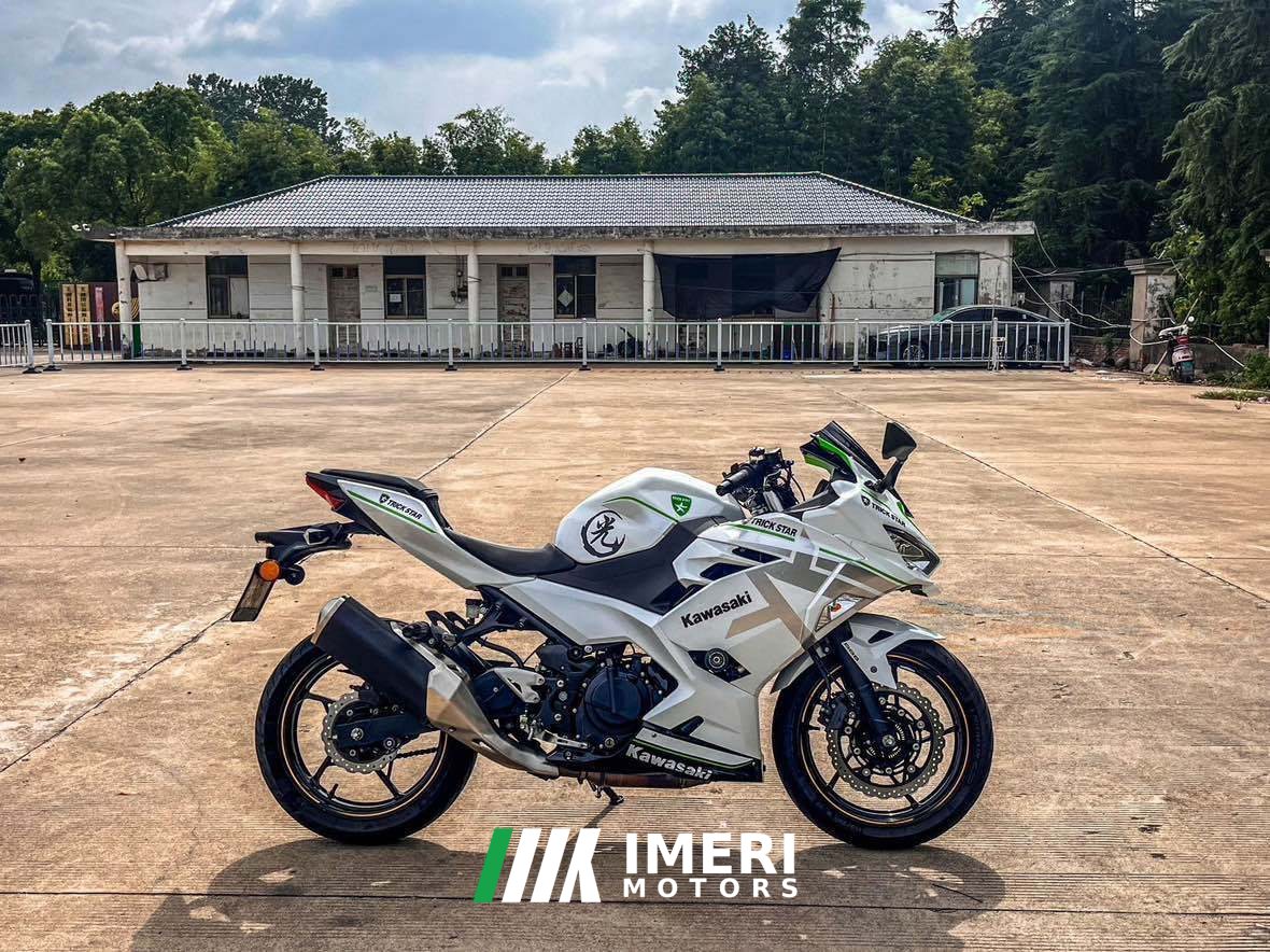 2022 Kawasaki Ninja 400