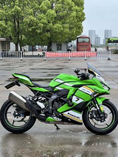 Kawasaki ZX-4R 400 cc - ფოტო 1