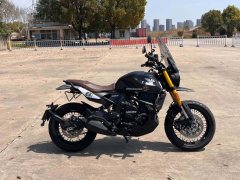 Moto Morini Sevenzo 6 ½ 650 cc - ფოტო 1