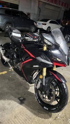 QJMOTOR Sai 600 - ფოტო 1
