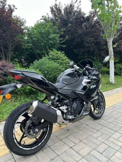 Kawasaki Ninja 400 - ფოტო 5
