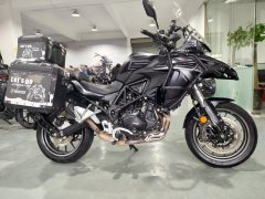 Benelli TRK552 550 cc - photo 4