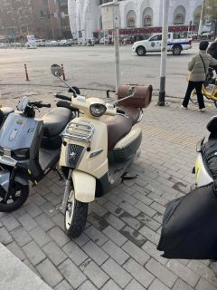 Peugeot DJANGO 150 cc - photo 3