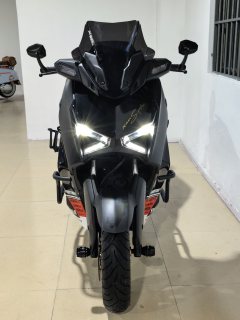 Yamaha XMAX 300 cc - ფოტო 3