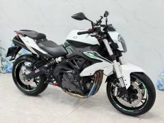 Benelli TNT600i - ფოტო 1