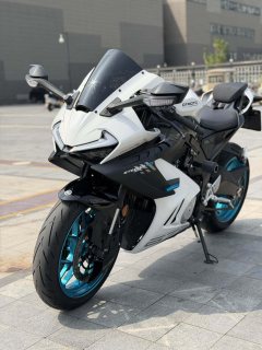 CFMOTO 675SR-R - photo 2