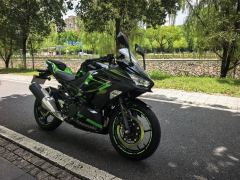 Kawasaki Ninja 400 - ფოტო 1