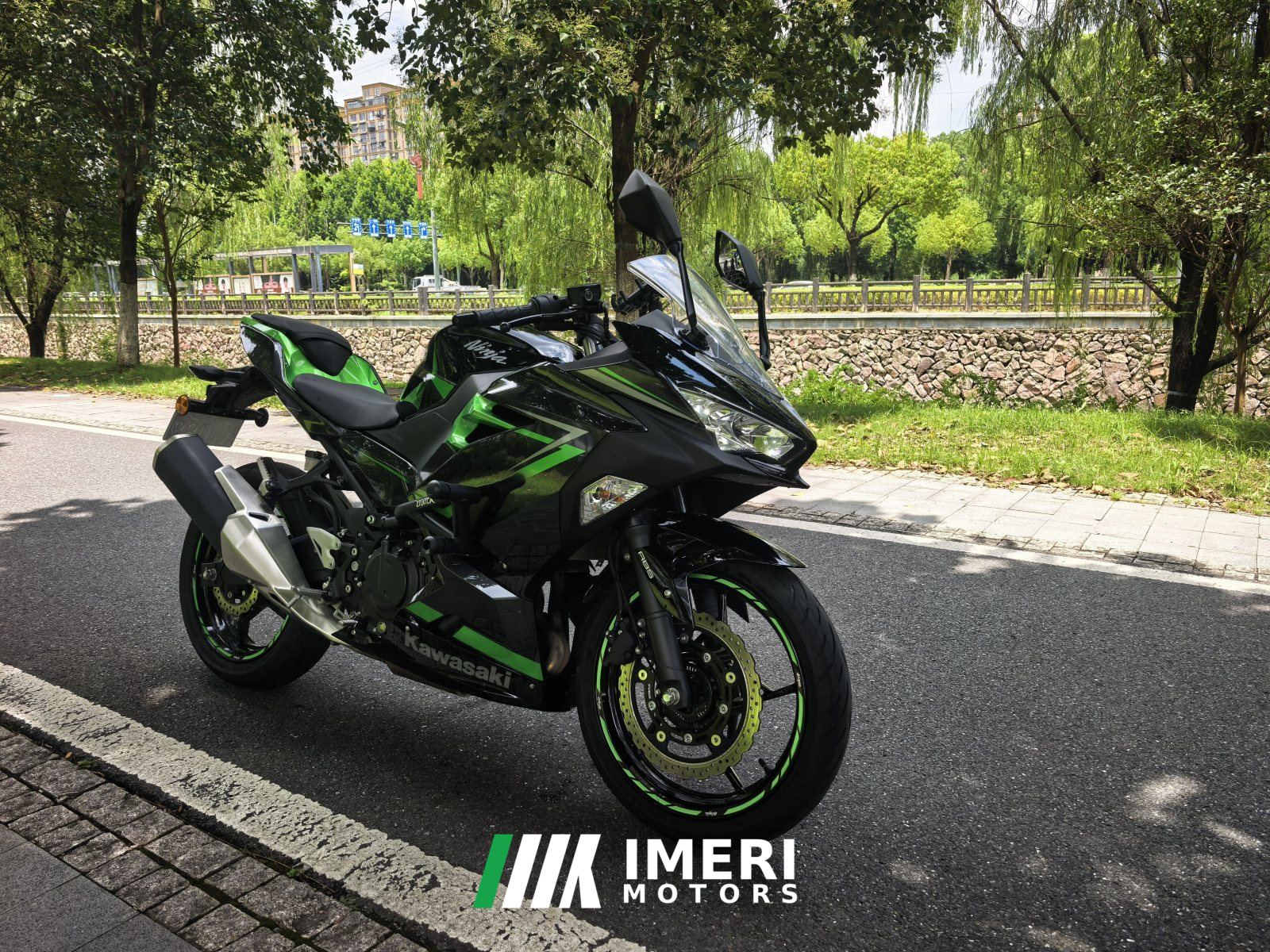2023 Kawasaki Ninja 400