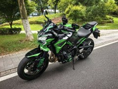 Kawasaki Z900 950 cc - ფოტო 4