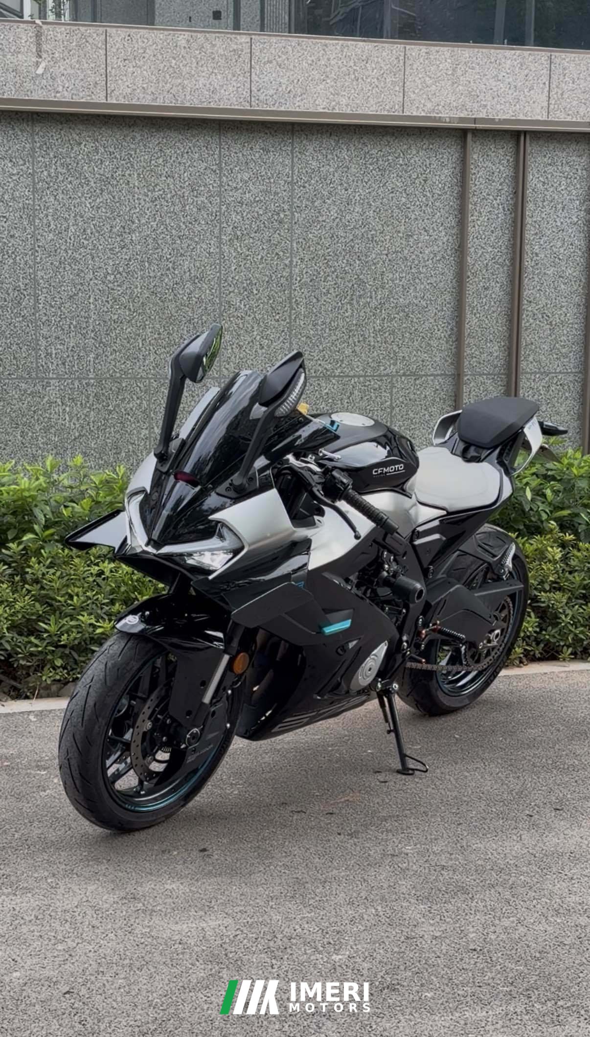 2024 CFMOTO 675SR-R