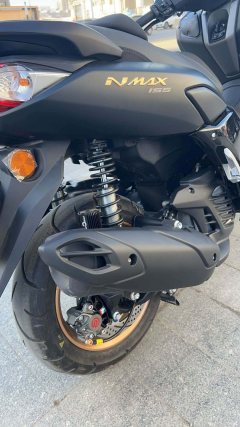 Yamaha NMAX 155 cc - photo 5