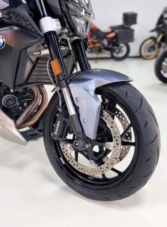 BMW F 900 R - ფოტო 11
