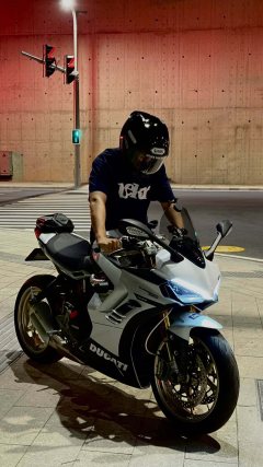 Ducati SuperSport 950 cc - ფოტო 7