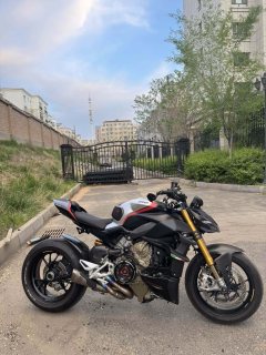 Ducati Street Fighter V4 1100 cc - фото 3