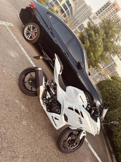 Kawasaki Ninja 400 - ფოტო 3