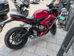 Honda CBR650R - ფოტო 1