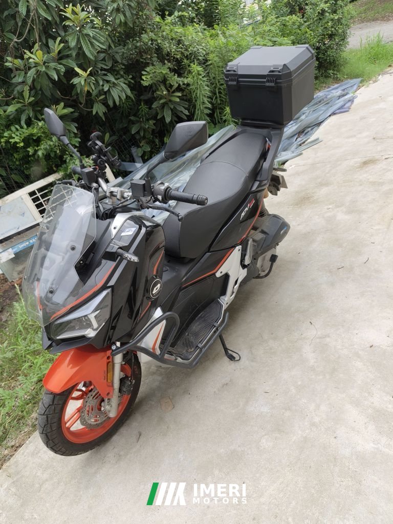 2025 QJMOTOR Hong 150ADV