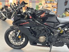 Honda CBR650R - photo 7