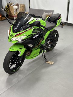 Kawasaki Ninja 400 - ფოტო 8