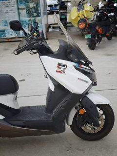KYMCO Downtown CT300 - ფოტო 4