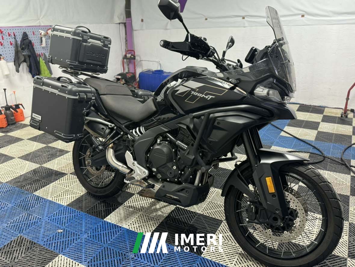 2025 CFMOTO 700MT