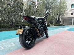 MV Agusta Brutale 800 - ფოტო 1
