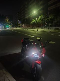 QJMOTOR Roewe i5 550 / Sai 550 *(Context-dependent, usually referring to the motorcycle "Sai 550" or Roewe car v - photo 1