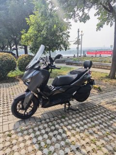 Yamaha XMAX 300 cc - ფოტო 2