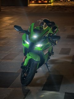 Kawasaki Ninja ZX-10R 1000 cc - ფოტო 6