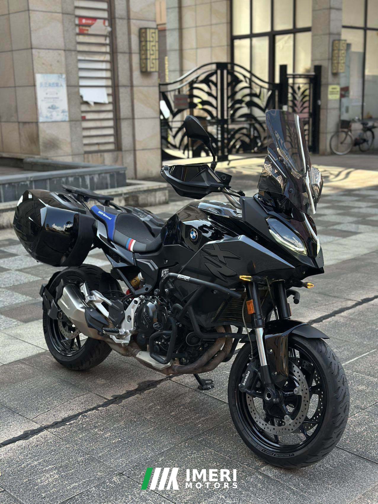 2024 BMW F 900 XR