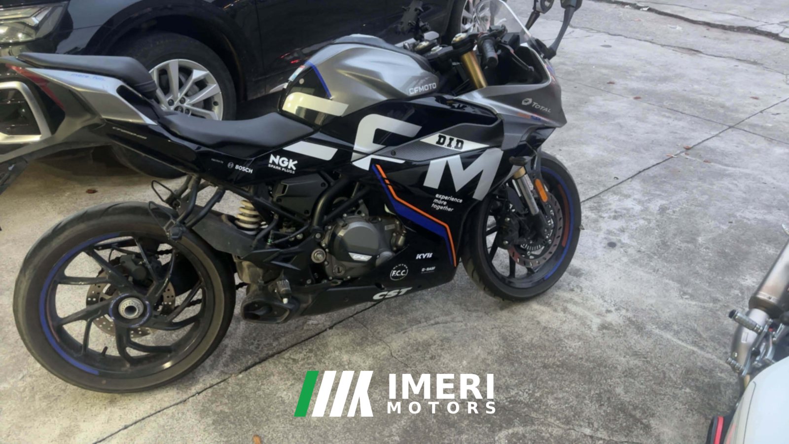 2022 CFMOTO 250SR
