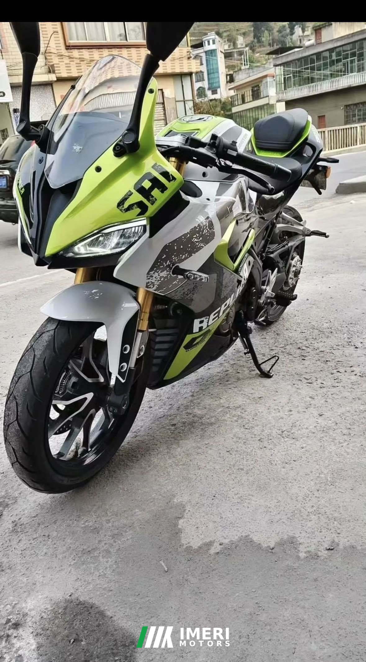 2022 QJMOTOR SRK 250