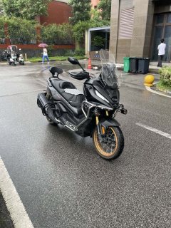 Voge SR450X 400 cc - ფოტო 4