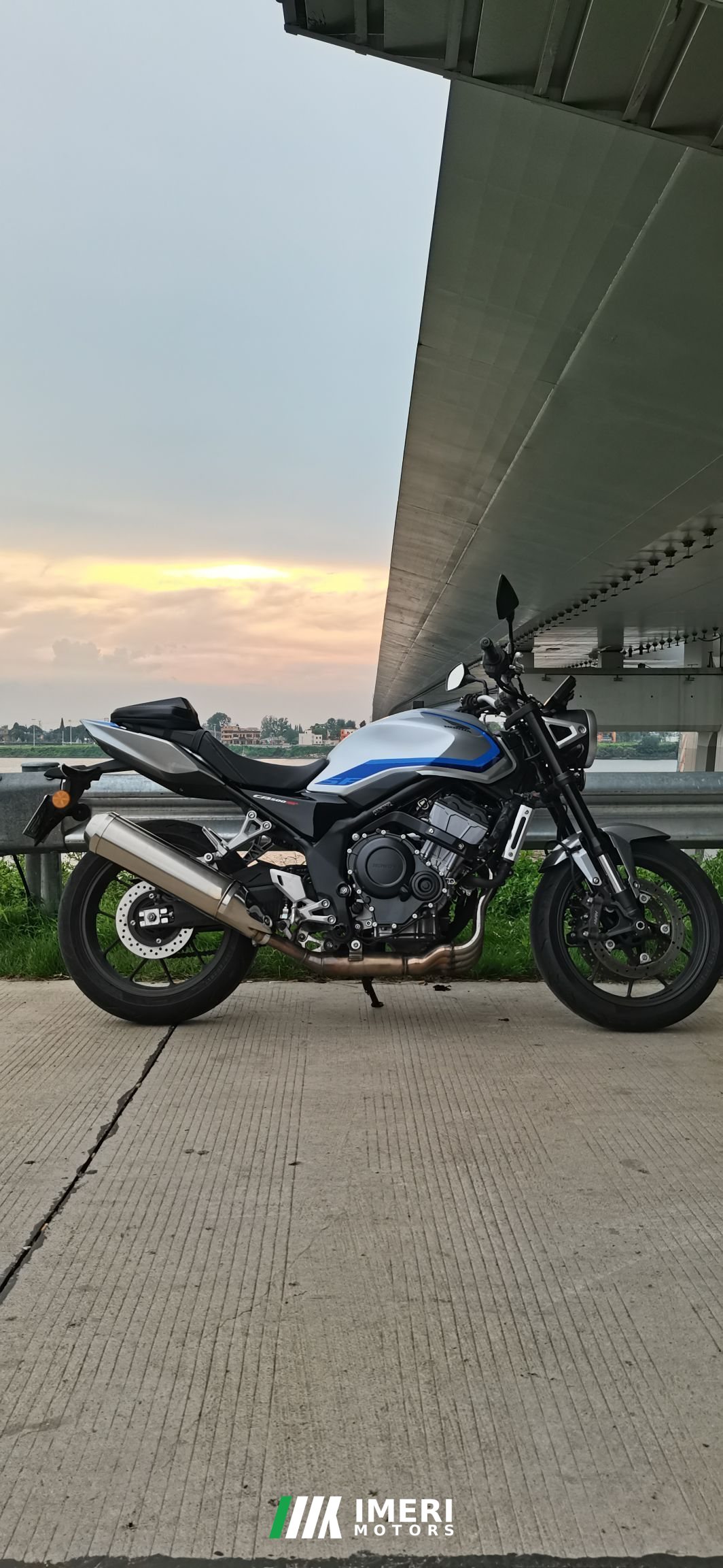 Honda CB500 Super Four - მოტოციკლი ჩინეთიდან