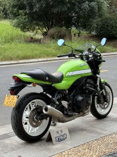 Kawasaki Z900RS 950 cc - ფოტო 3