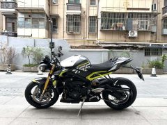 Triumph Street Triple 765 - ფოტო 1