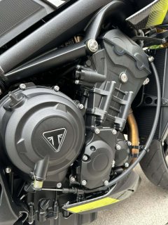 Triumph Street Triple 765 - ფოტო 7