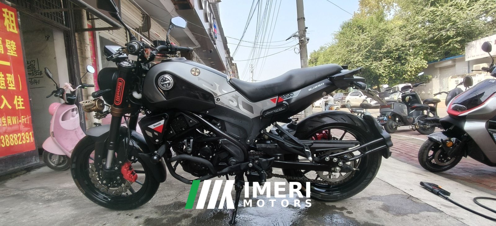2020 Benelli Leoncino 250