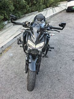 Kawasaki Z400 - ფოტო 1