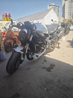 Benelli 752S 750 cc - ფოტო 2