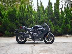 Honda CBR650R - ფოტო 1
