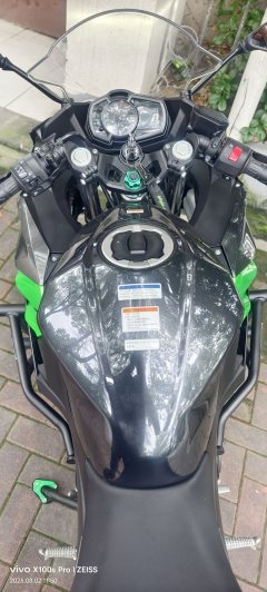 Kawasaki Ninja 400 - ფოტო 3