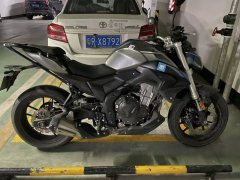 Voge 500R - ფოტო 1