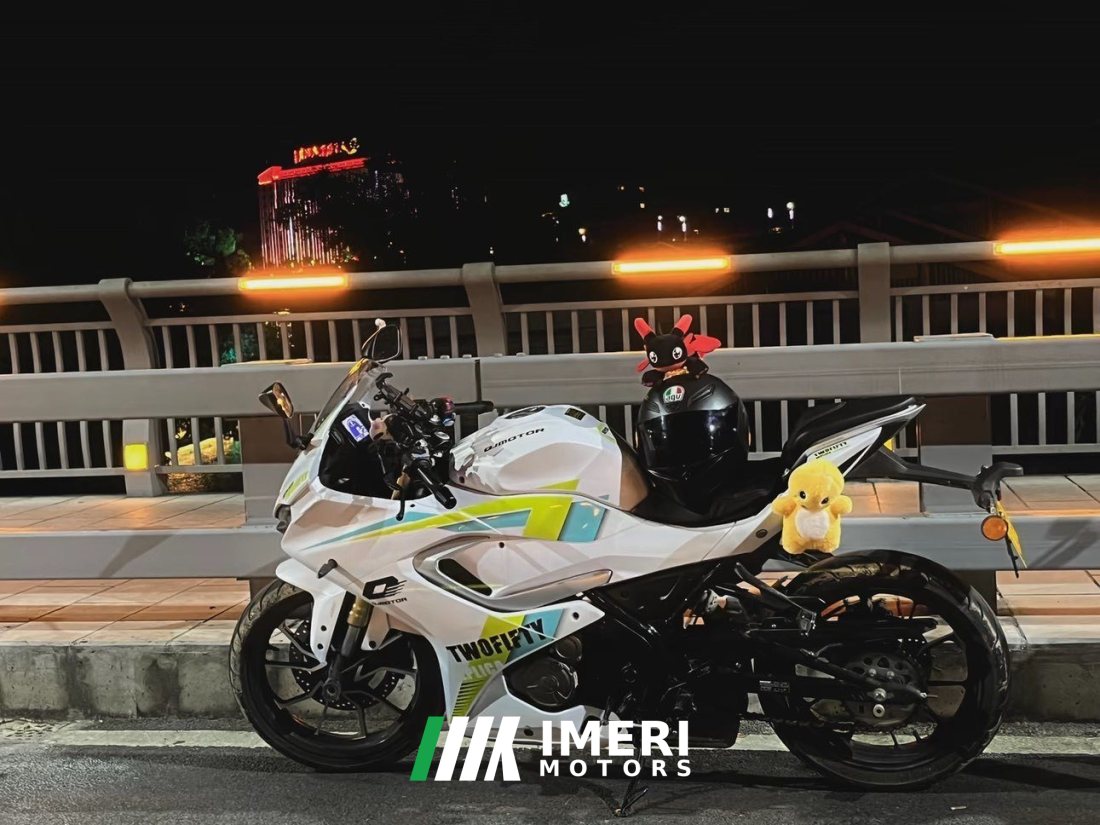 QJMOTOR SRK 250 - მოტოციკლი ჩინეთიდან