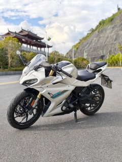 CFMOTO 250SR - фото 4