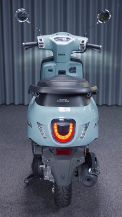 Sundiro Honda NS125LA - ფოტო 8