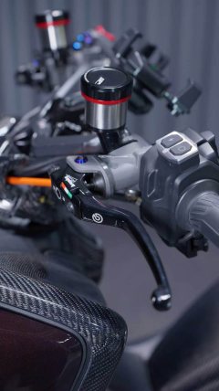 Yamaha TMAX 560 cc - ფოტო 9