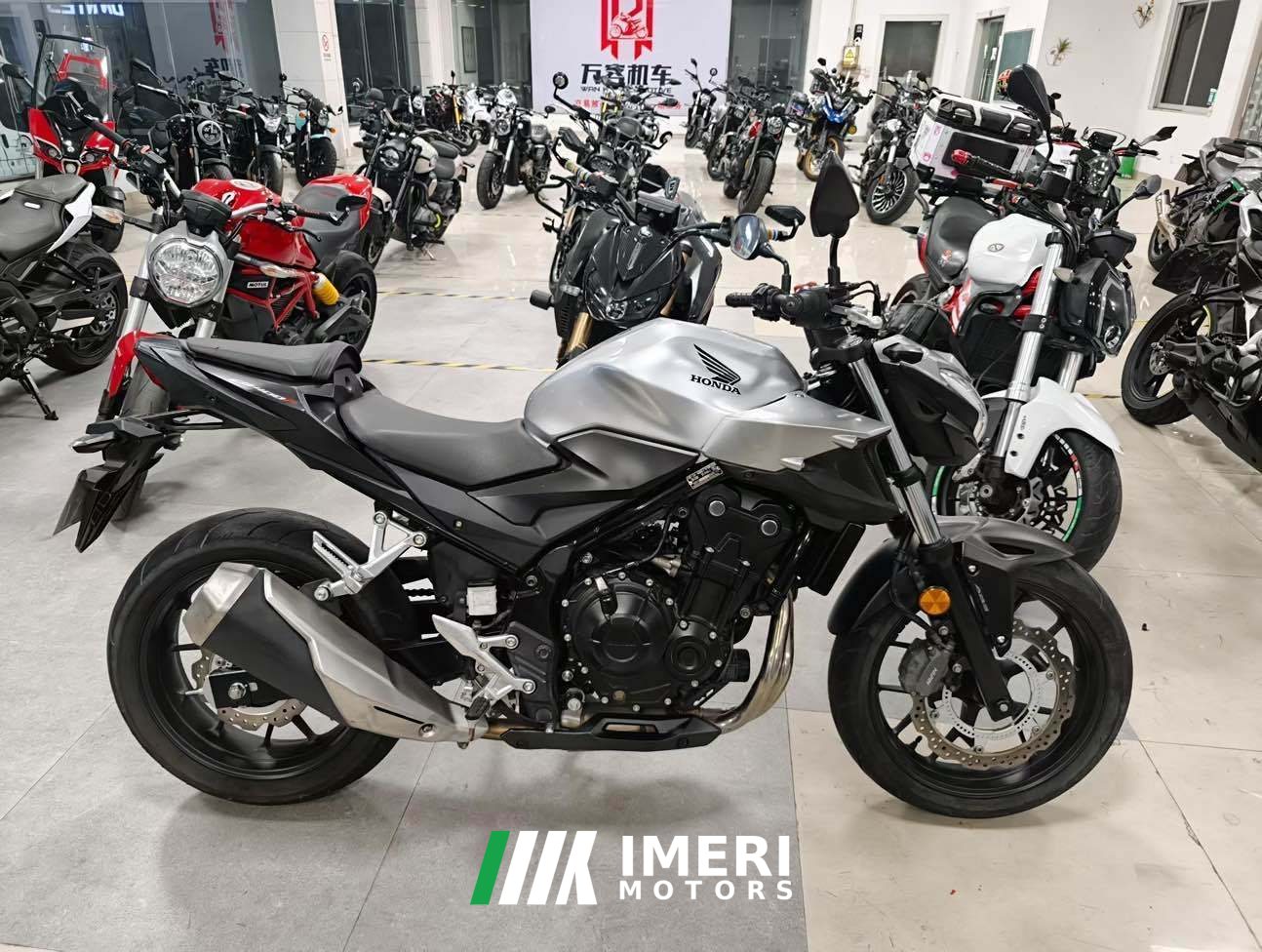 2022 Honda CB400F