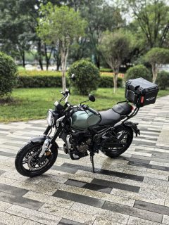 Voge 300AC - photo 6