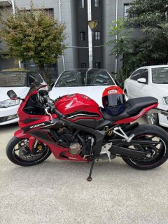 Honda CBR650R - фото 1